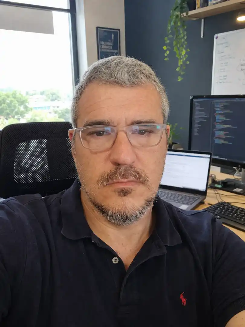 Moisés Torres — Automatización de procesos B2B